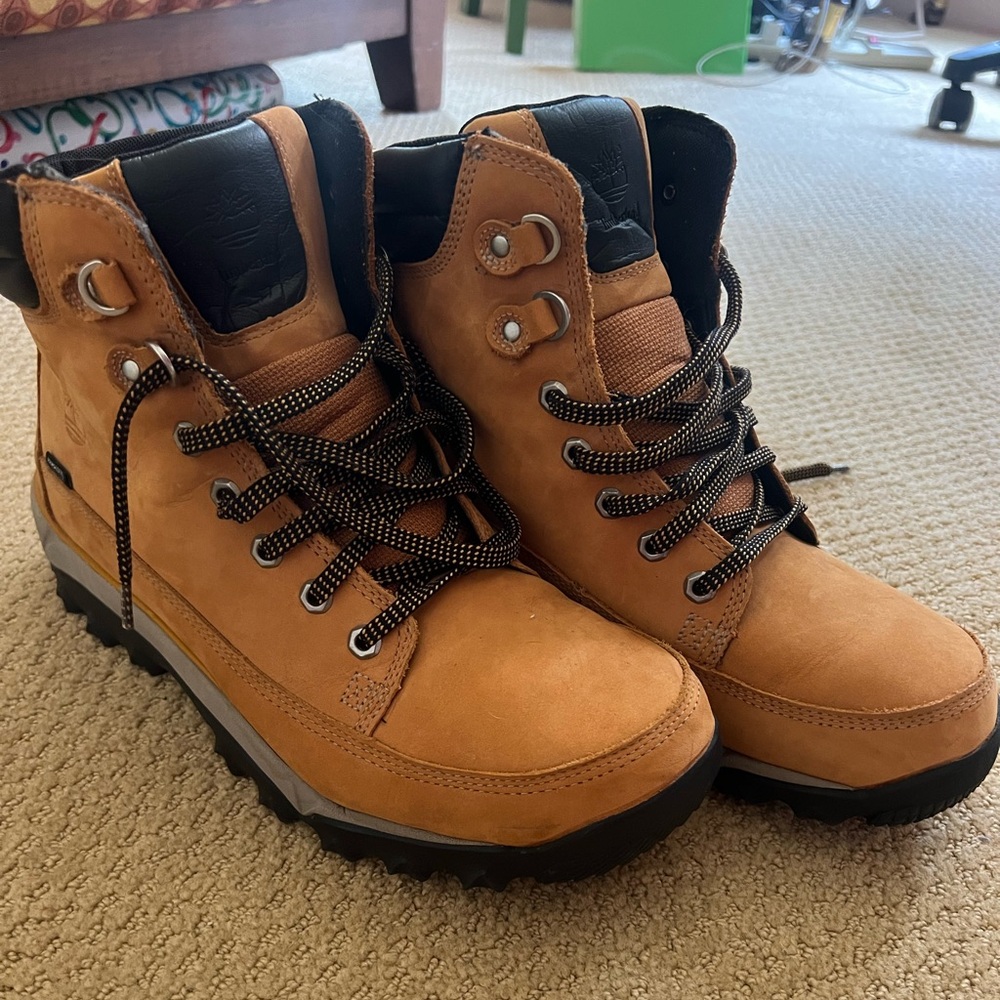 Timberlands - Picture 2 of 3